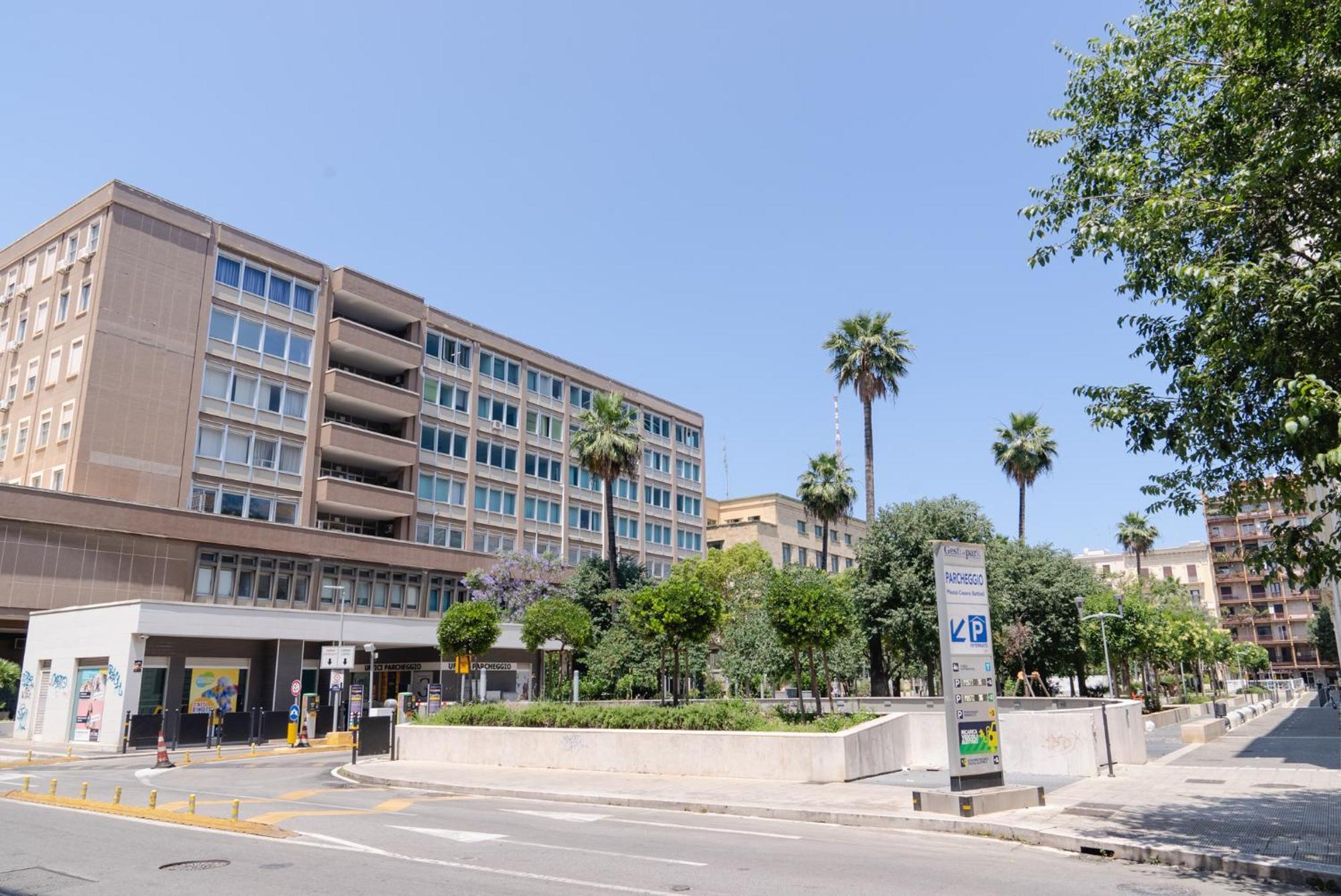 Shl _ Grandi Stazioni _ Bari Centrale 외부 사진